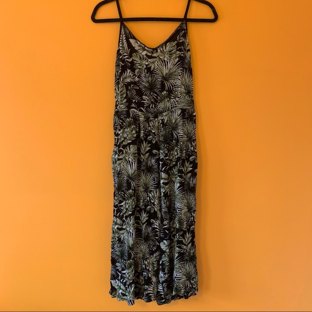 NO Tropical Leaf Jumpsuit